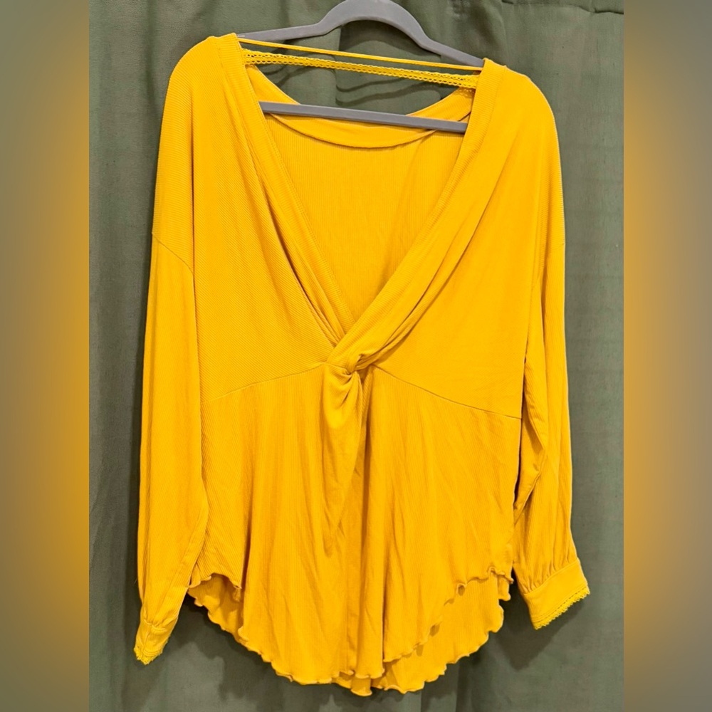 Free People Shimmy Shake Low Back Top Yellow Gold Size XS - Picture 10 of 10
